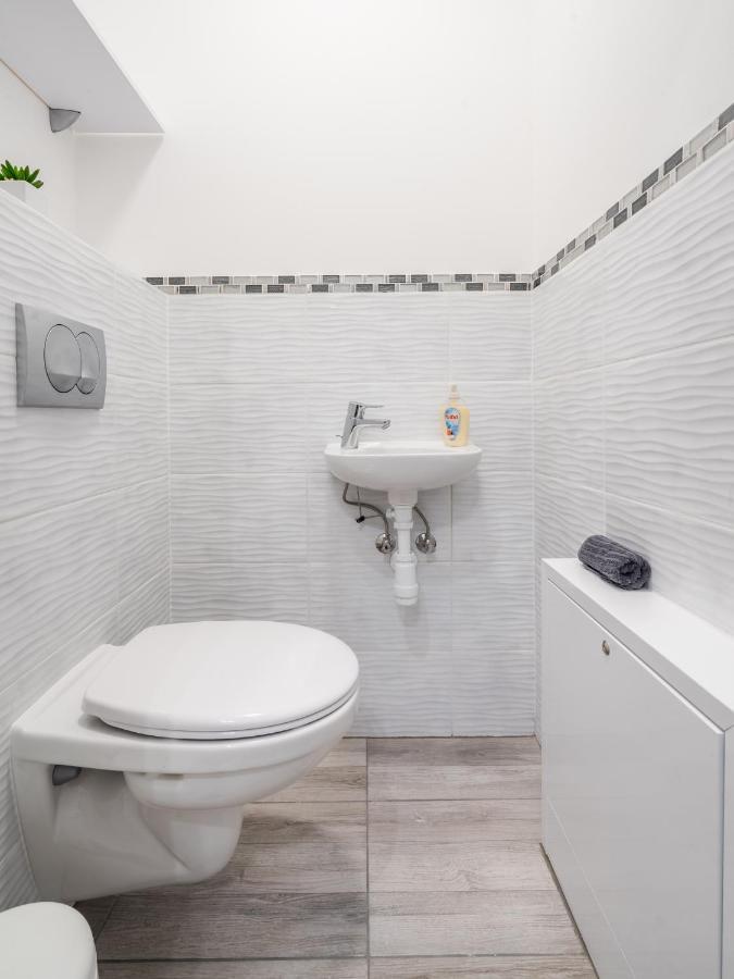Cosy Home Close To The Center With Parking Garage Budapeste Exterior foto
